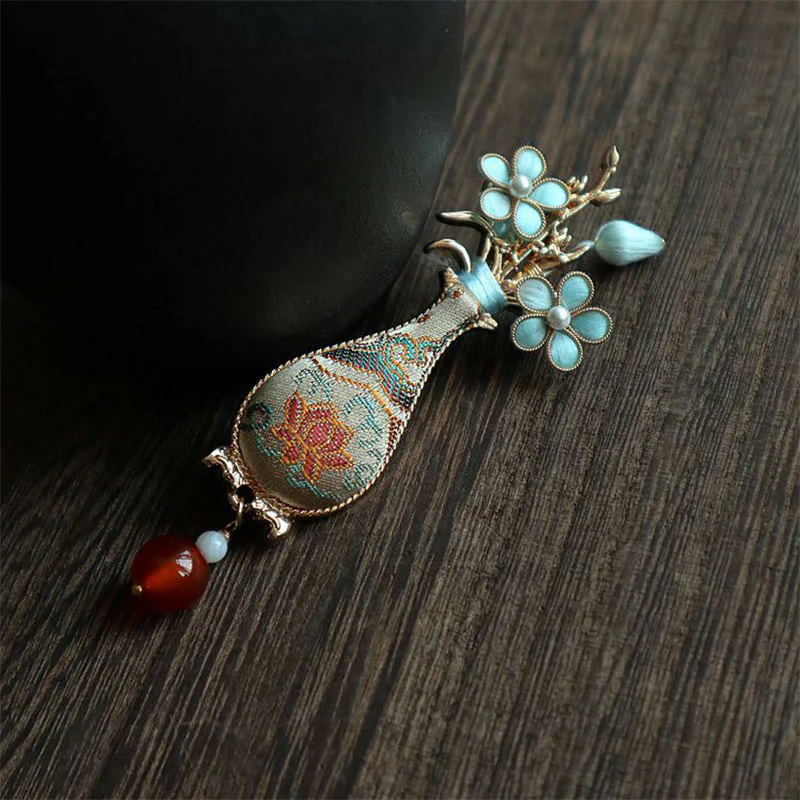 Buddha Stones Spilla elegante con design a vaso di fiori in broccato Song. - Image 7