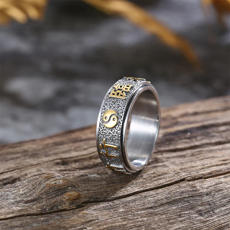 Buddha Stones Tibetano Mantra delle Nove Parole Modello Yin Yang Anello di Equilibrio in Acciaio al Titanio Spinner