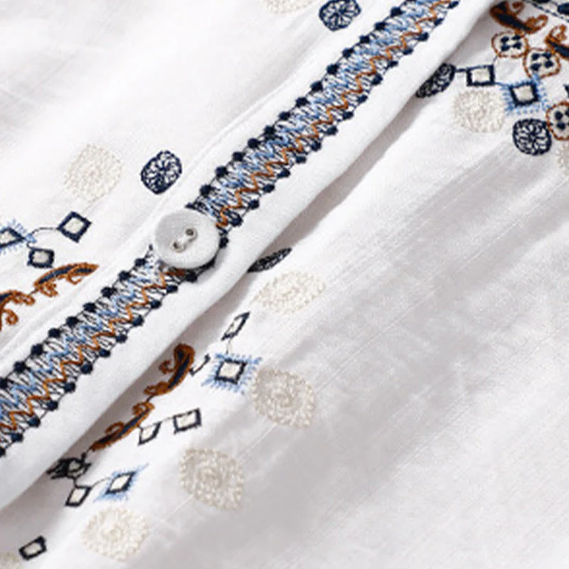 Camicia casual da donna in cotone e lino con scollo a V e maniche corte, motivo a fiori ricamati in Boemia, motivo Buddha Stones - Image 4