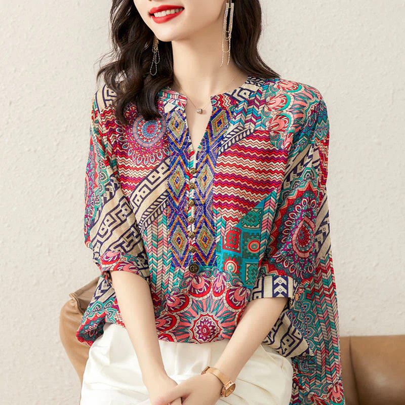 Camicia con mezza abbottonatura e mandala geometrico da donna Buddha Stones - Image 10