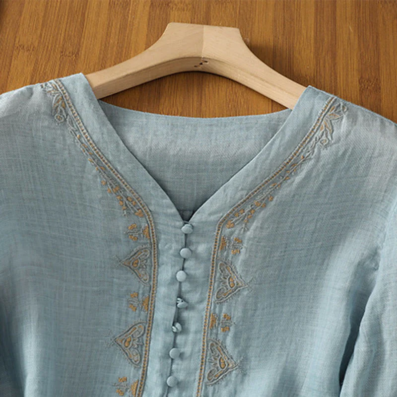 Camicia da donna con scollo a V, manica corta, monopetto, in poliestere, con bottoni e ricamo casual Buddha Stones - Image 3