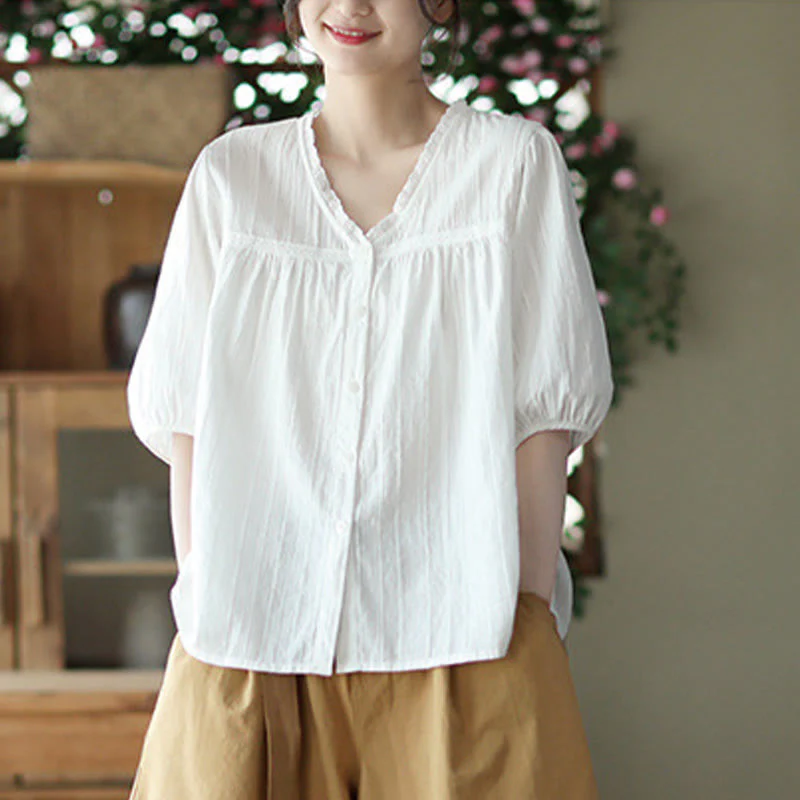 Camicia da donna in cotone a maniche corte con scollo a V in pizzo bianco puro Buddha Stones - Image 2