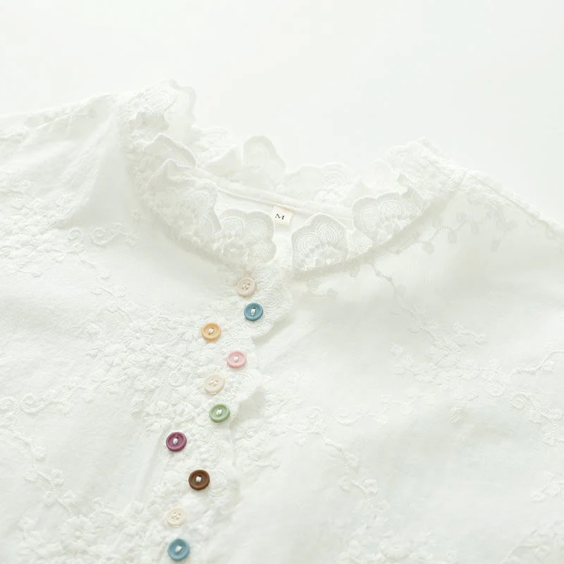 Camicia da donna in cotone a maniche lunghe con colletto arricciato, bottoni a rilievo ricamati con fiori Buddha Stones Fall - Image 6