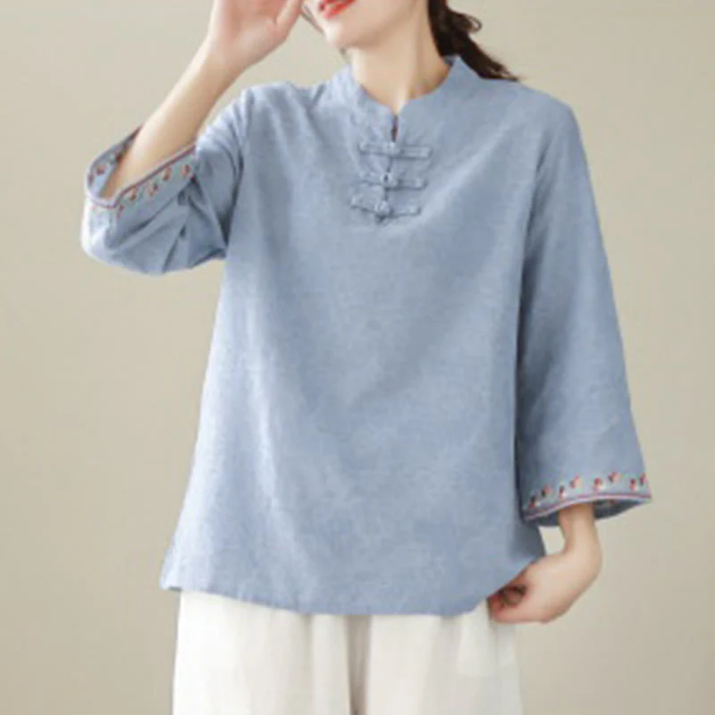 Camicia da donna in cotone e lino con maniche a tre quarti, modello girocollo, in jacquard casual con bottoni a rana e motivo Buddha Stones - Image 17