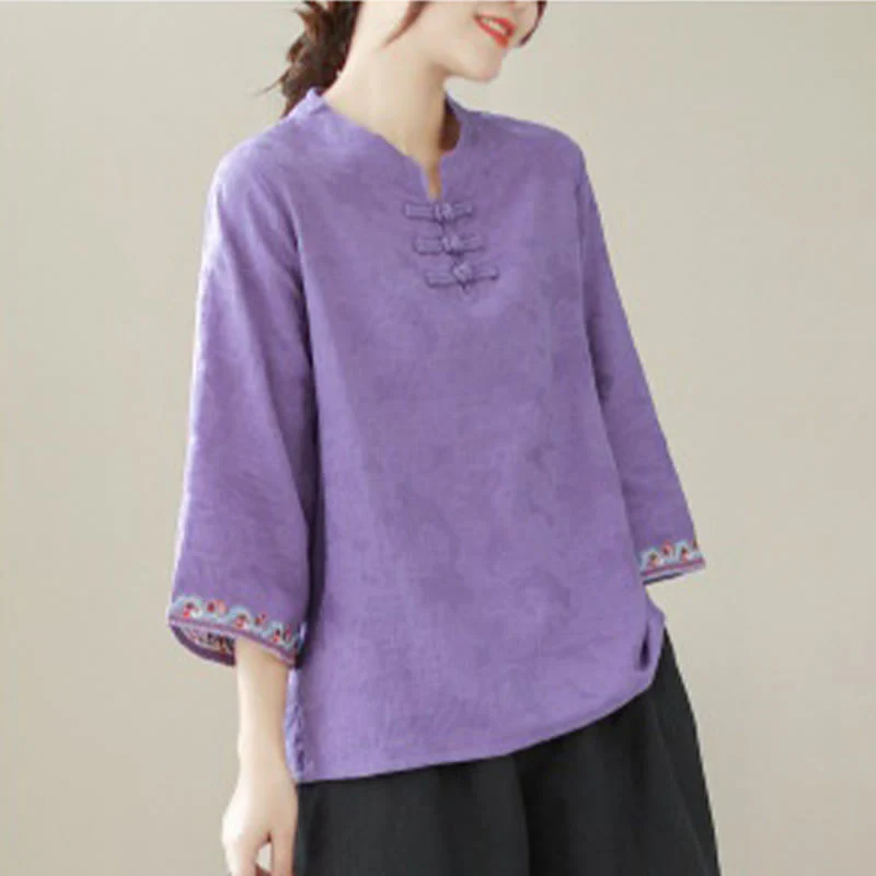 Camicia da donna in cotone e lino con maniche a tre quarti, modello girocollo, in jacquard casual con bottoni a rana e motivo Buddha Stones - Image 23