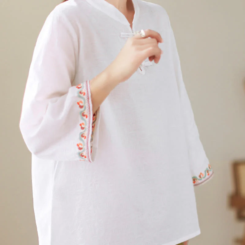 Camicia da donna in cotone e lino con maniche a tre quarti, modello girocollo, in jacquard casual con bottoni a rana e motivo Buddha Stones - Image 3