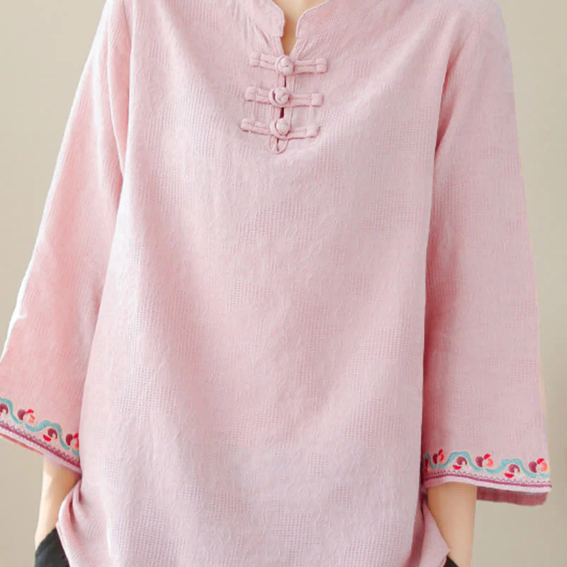 Camicia da donna in cotone e lino con maniche a tre quarti, modello girocollo, in jacquard casual con bottoni a rana e motivo Buddha Stones - Image 32