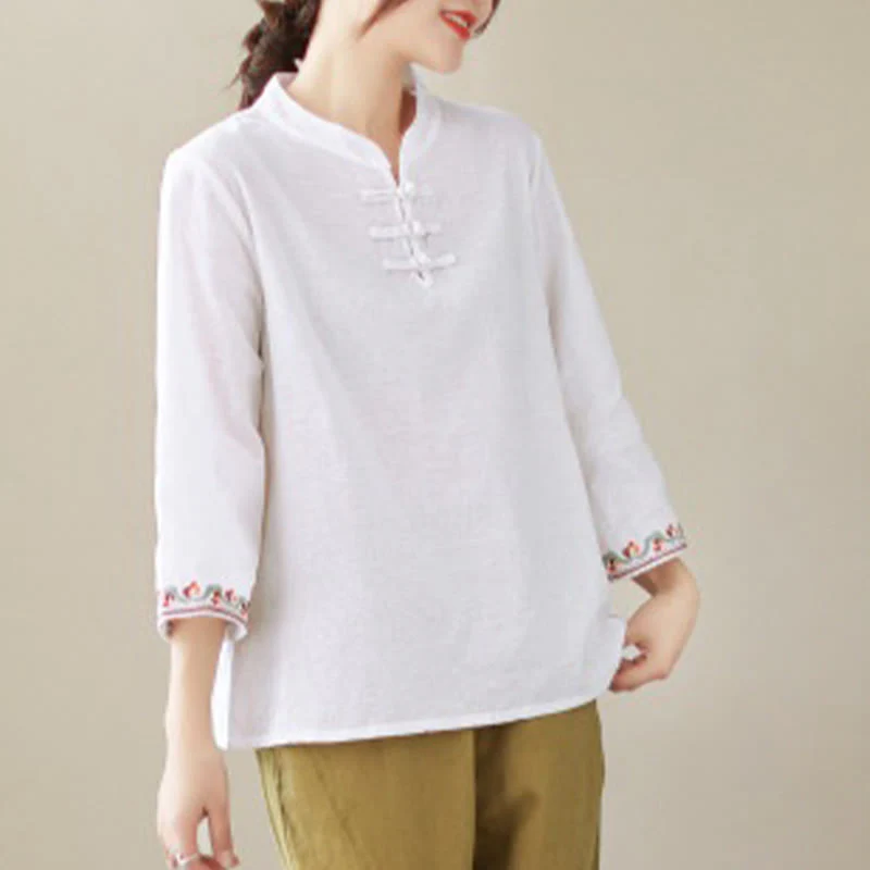 Camicia da donna in cotone e lino con maniche a tre quarti, modello girocollo, in jacquard casual con bottoni a rana e motivo Buddha Stones - Image 4