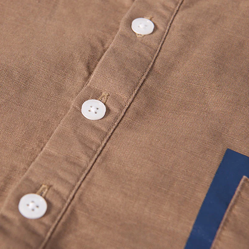 Camicia da uomo in cotone e lino a maniche corte con toppa semplice e design abbinato ai colori, motivo Buddha Stones Daily - Image 14