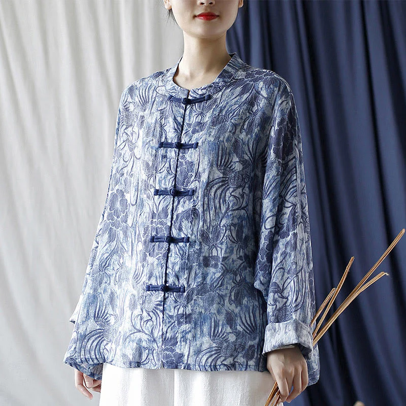 Camicia giacca in lino ramiè a maniche lunghe con motivo a rana, motivo a fiori blu e bianchi, stile retrò Buddha Stones - Image 16