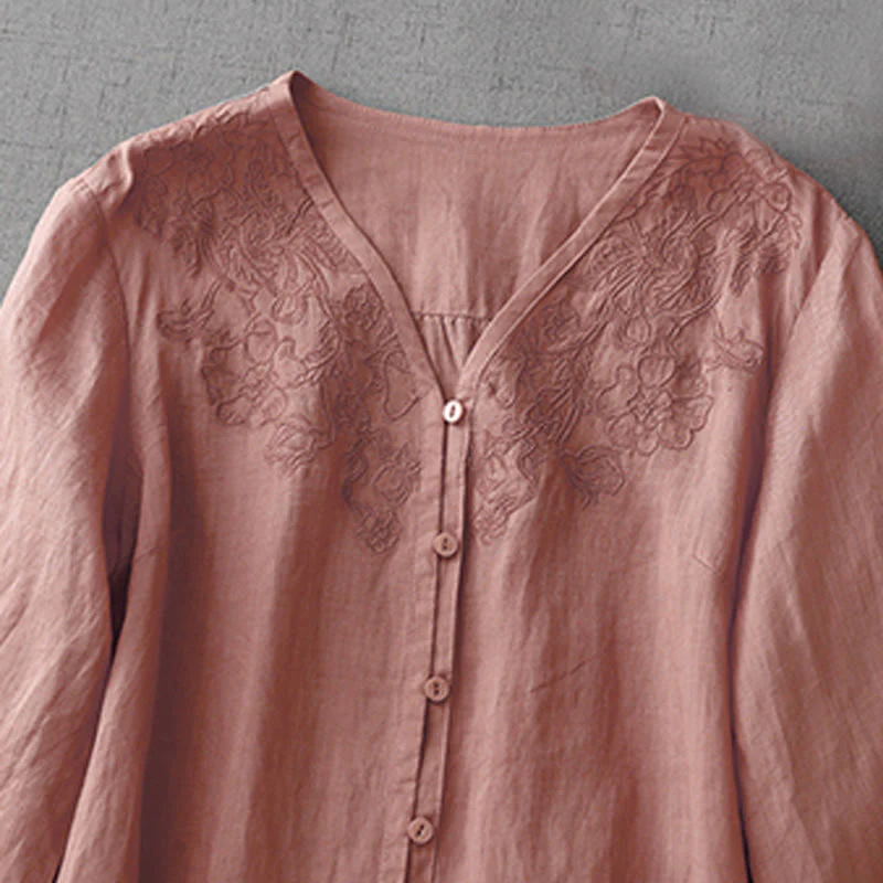 Camicia da donna a maniche corte in cotone con ricamo artistico a tinta unita e bottoni frontali, con motivo Buddha Stones. - Image 4