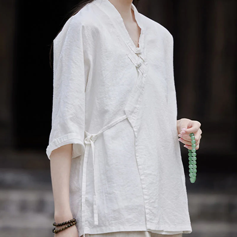 Camicia da donna a maniche corte in cotone e lino con motivo Buddha Stones Vintage Zen, allacciatura laterale e patchwork, colore puro. - Image 14