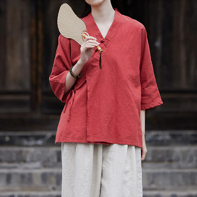 Camicia da donna a maniche corte in cotone e lino con motivo Buddha Stones Vintage Zen, allacciatura laterale e patchwork, colore puro. - Image 20
