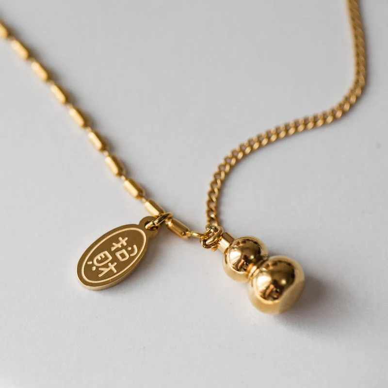 Cavigliera con fibbia della ricchezza e design a zucca portafortuna in rame placcato oro 18k Buddha Stones - Image 3