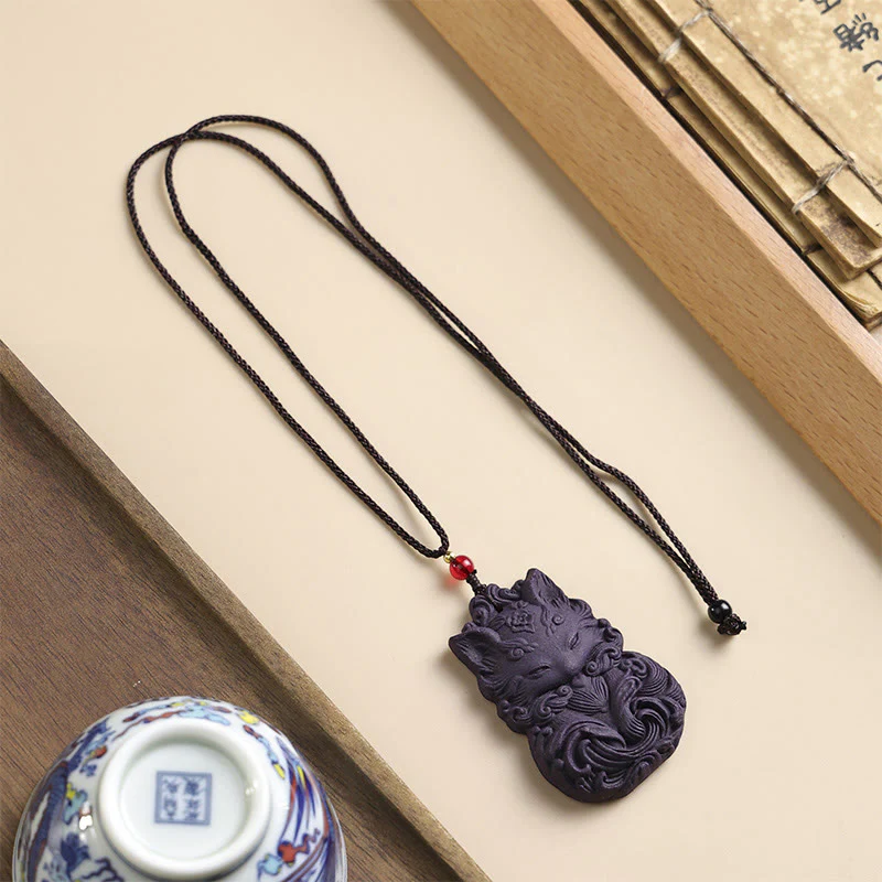 Collana con ciondolo a forma di ciondolo a forma di farfalla con maschera di volpe Buddha Stones , fibbia della pace e fortuna - Image 13