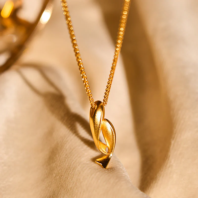 Collana con ciondolo a forma di pesce koi doppio con Buddha Stones e catena in ottone placcato oro 24k - Image 4