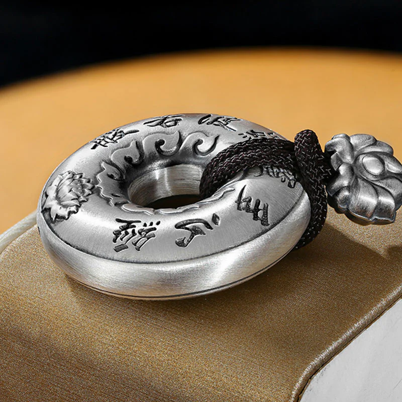 Collana con ciondolo a forma di fibbia della pace con cuore in argento sterling 999, Buddha Stones - Image 8