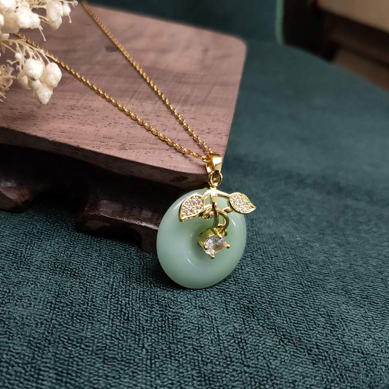 Collana con ciondolo a forma di foglia di giada rotonda con Buddha Stones e fortuna - Image 2
