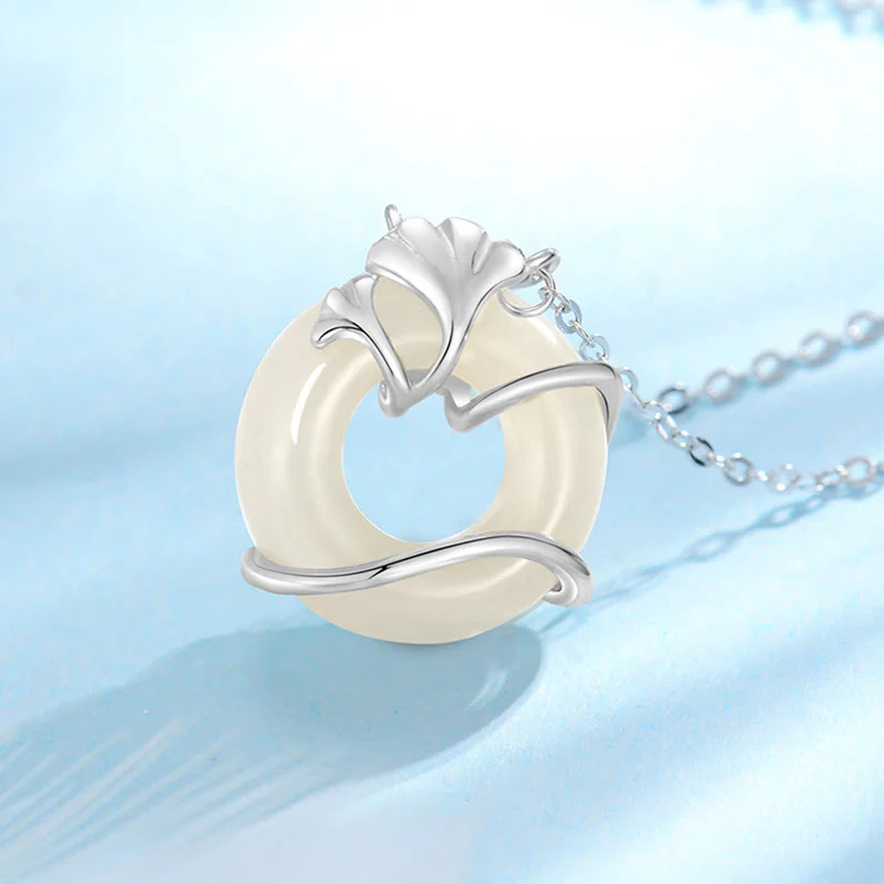 Collana con ciondolo a forma di foglia di ginkgo con fibbia della pace in argento sterling 925 Buddha Stones in giada Hetian - Image 11