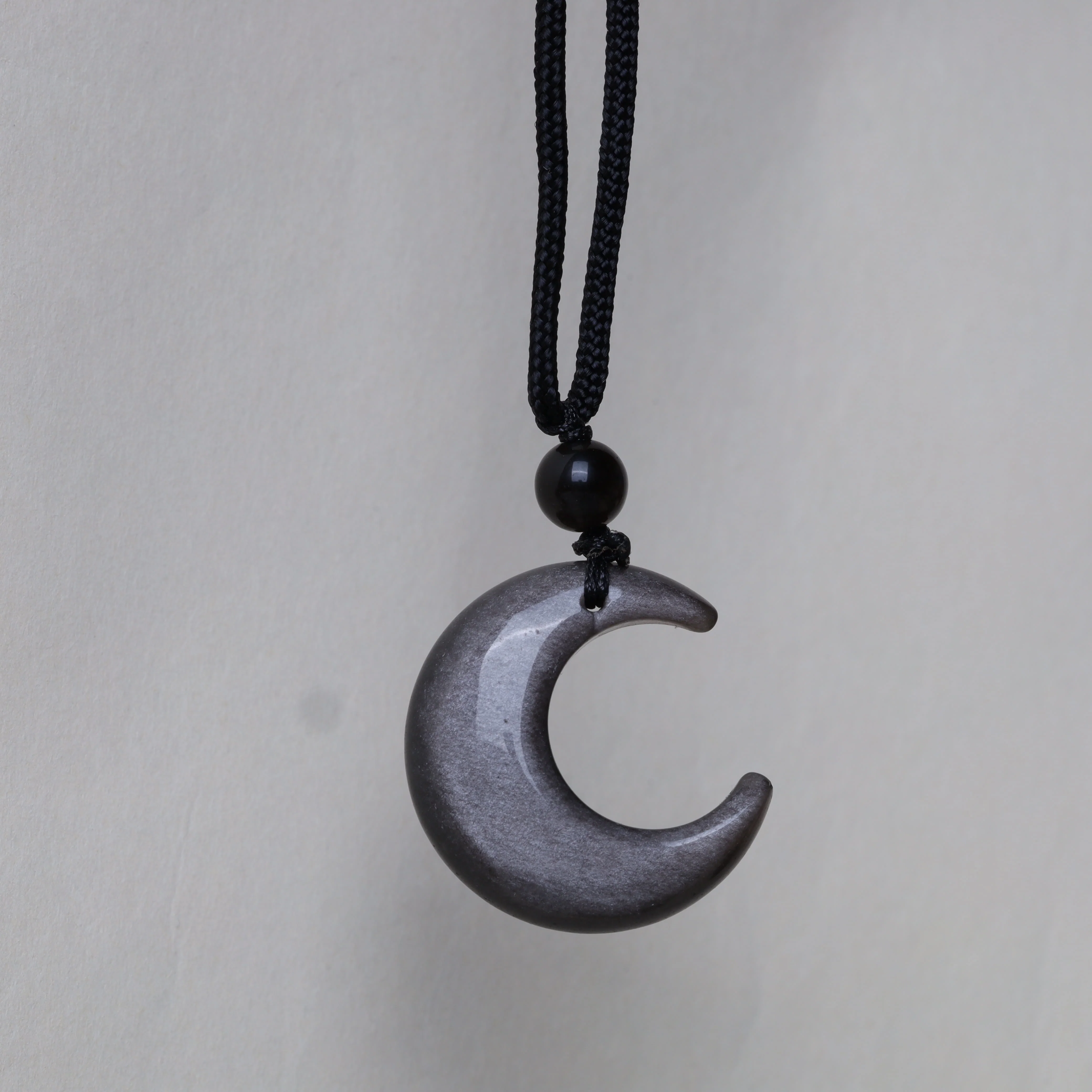 Collana con ciondolo a forma di mezzaluna stellata in ossidiana naturale Buddha Stones argento - Image 10