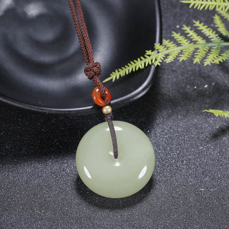 Collana con ciondolo con fibbia della pace in giada bianca Hetian con Buddha Stones rotonde e benedizione - Image 4