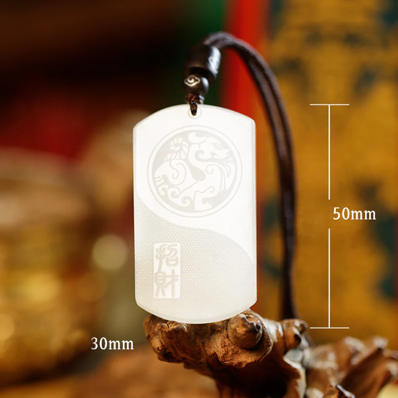 Collana con ciondolo di protezione della fortuna PiXiu Yin Yang in giada bianca - Image 11