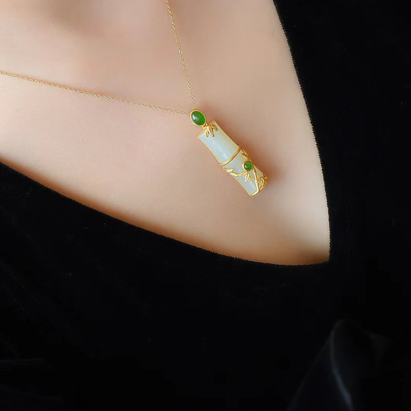 Collana con ciondolo di protezione in giada bianca e giada ciano con Buddha Stones e bambù - Image 5