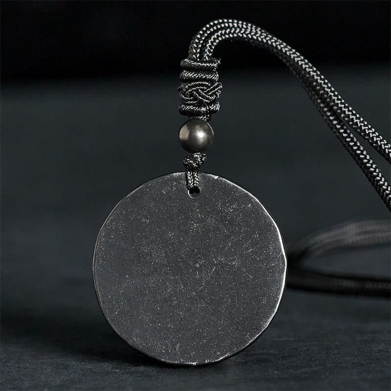 Collana con ciondolo di protezione in pietra di shungite autentica con cerchio Buddha Stones dal design semplice - Image 2