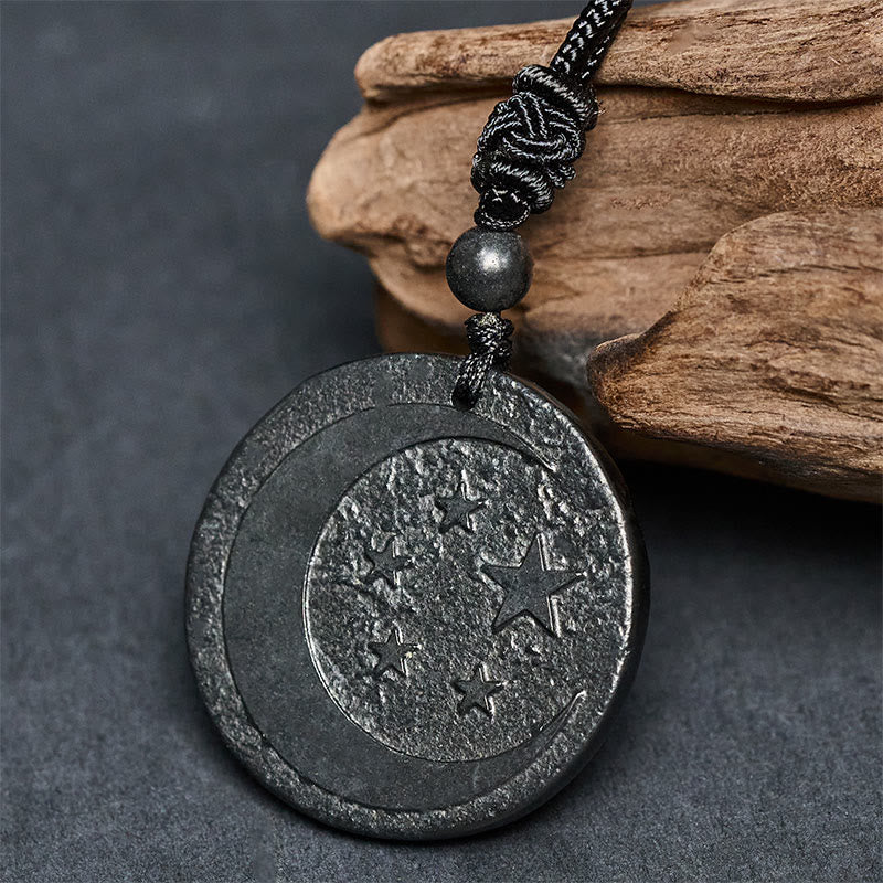 Collana con ciondolo di protezione in pietra di shungite autentica con design rotondo a forma di stella di luna Buddha Stones - Image 4