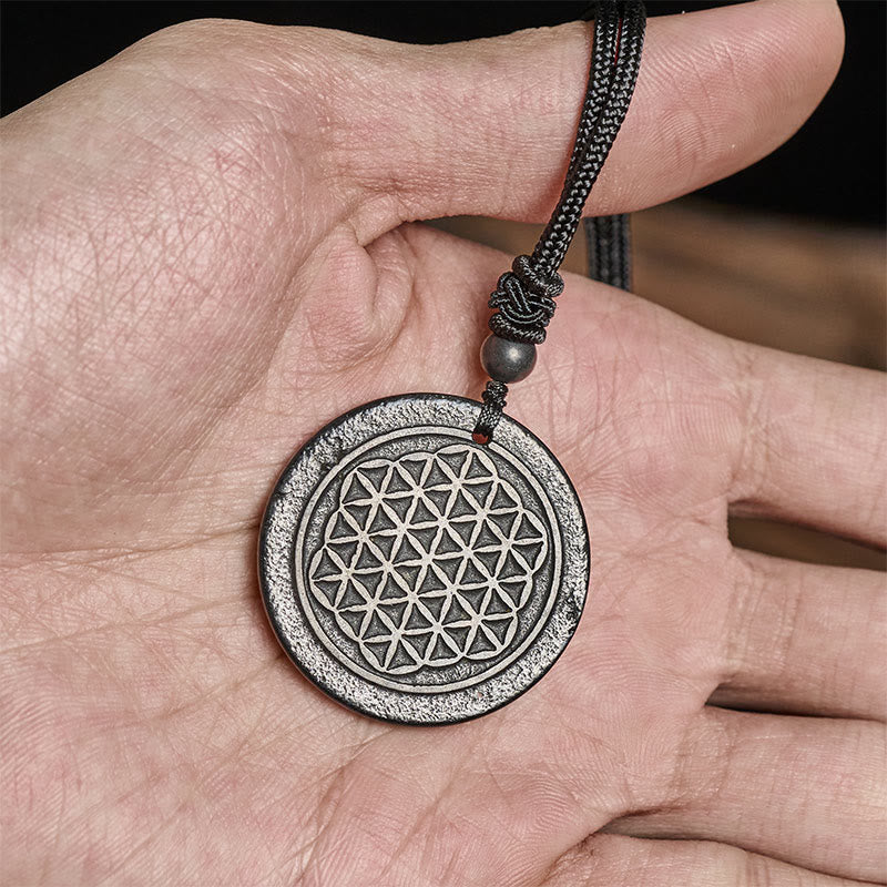 Collana con ciondolo di protezione in pietra di shungite autentica con intaglio del fiore della vita Buddha Stones - Image 6