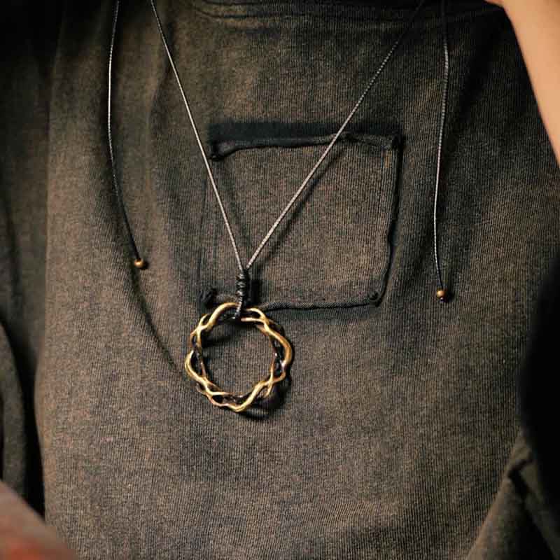 Collana con ciondolo fatto a mano in ottone e rame vintage con pietre Buddha Stones portafortuna - Image 5
