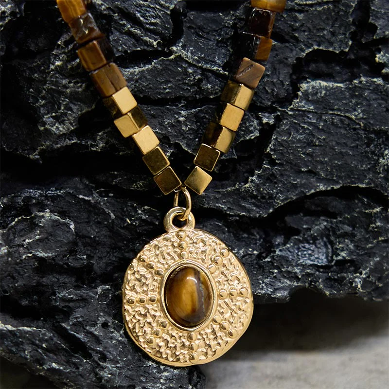Collana con ciondolo in acciaio al titanio con protezione quadrata in occhio di tigre naturale Buddha Stones - Image 9
