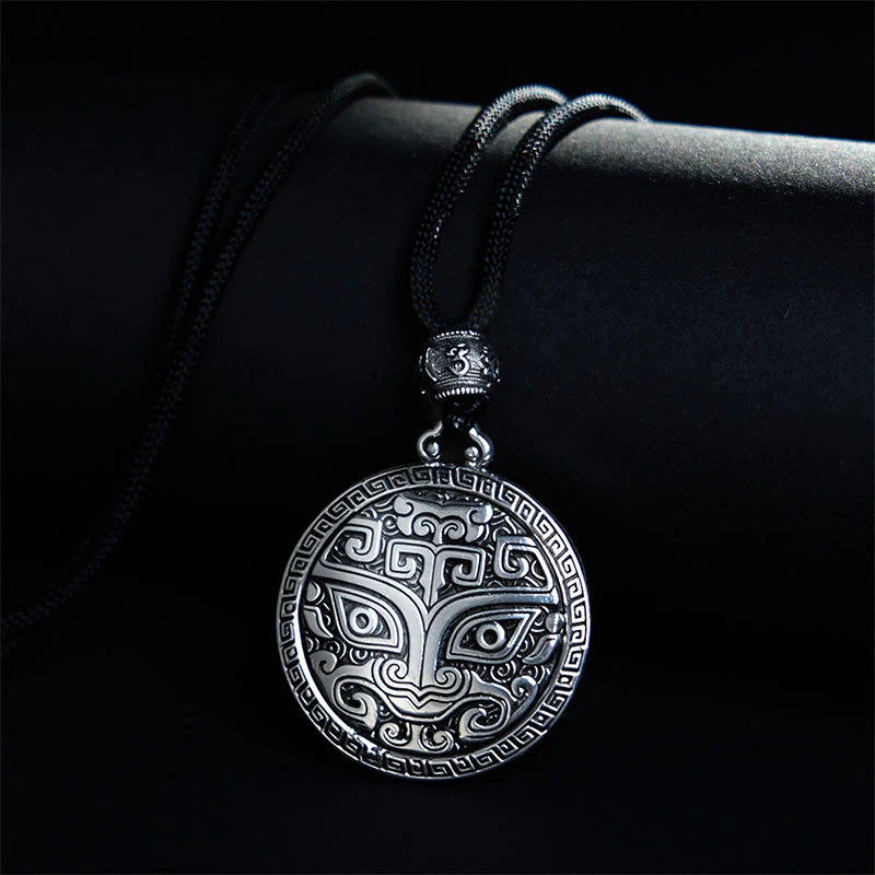 Collana con ciondolo in argento placcato rame e Buddha Stones Taotie Om Mani Padme Hum, simbolo della ricchezza