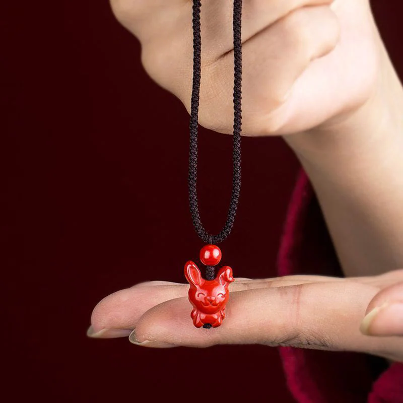 Collana con ciondolo in corda di benedizione in cinabro con design inciso, anno del cavallo, zodiaco cinese Buddha Stones - Image 17