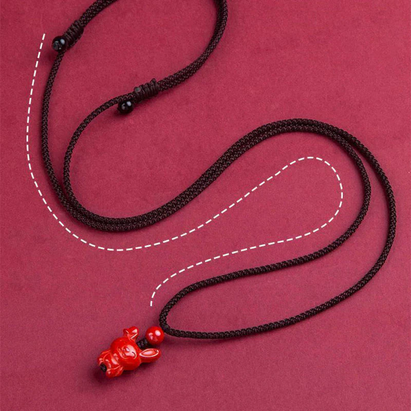 Collana con ciondolo in corda di benedizione in cinabro con design inciso, anno del cavallo, zodiaco cinese Buddha Stones - Image 18