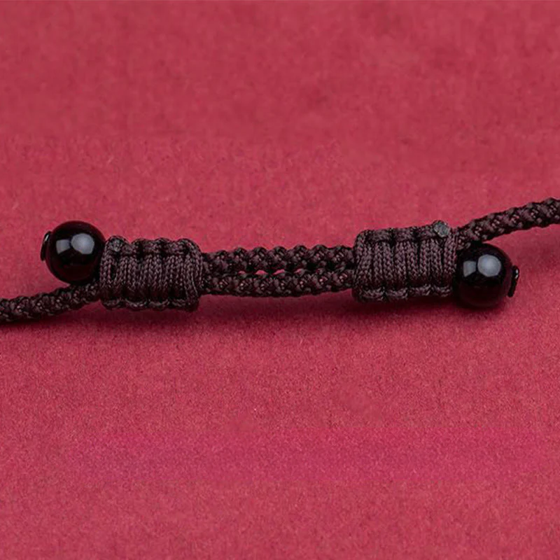 Collana con ciondolo in corda di benedizione in cinabro con design inciso, anno del cavallo, zodiaco cinese Buddha Stones - Image 44
