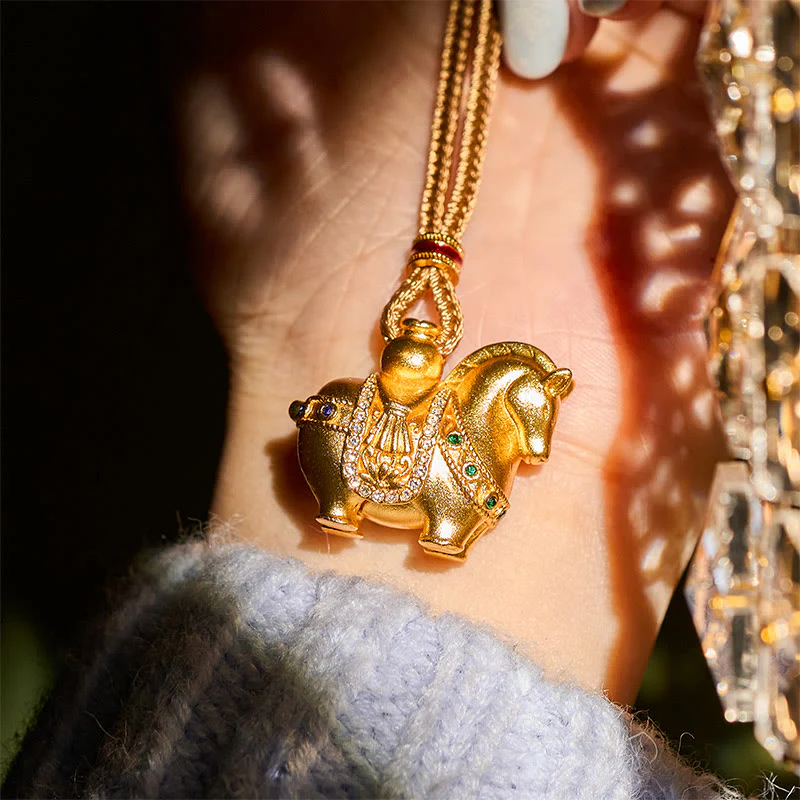 Collana con ciondolo in corda di ottone placcato oro 24k " Buddha Stones Year Of The Horse" - Image 14
