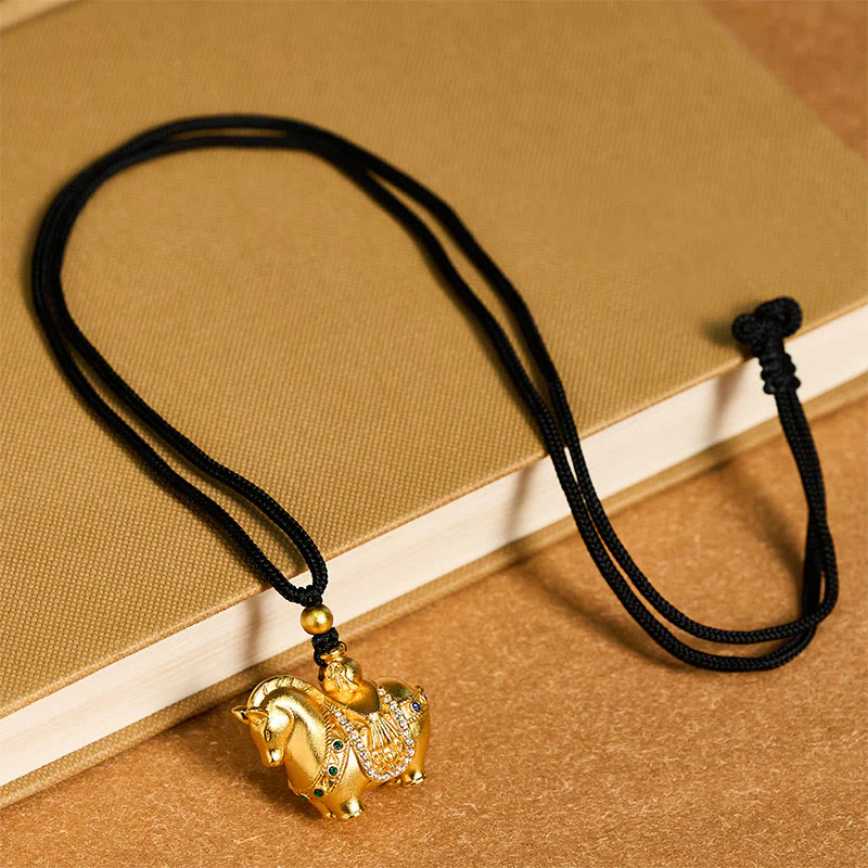 Collana con ciondolo in corda di ottone placcato oro 24k " Buddha Stones Year Of The Horse" - Image 5