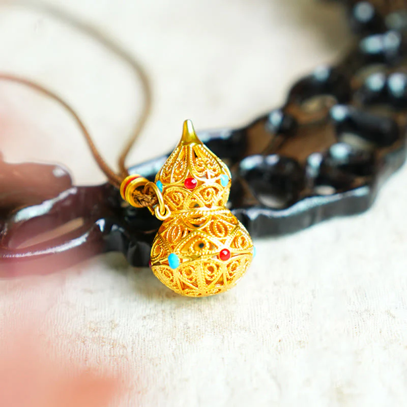 Collana con ciondolo in corda di ottone placcato oro 24k con design a zucca cava Buddha Stones