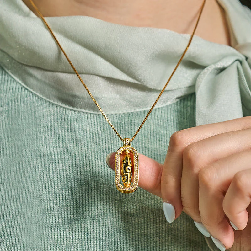 Collana con ciondolo di fortuna e ricchezza, con perline Dzi a nove occhi in ottone placcato oro 24k Buddha Stones - Image 6