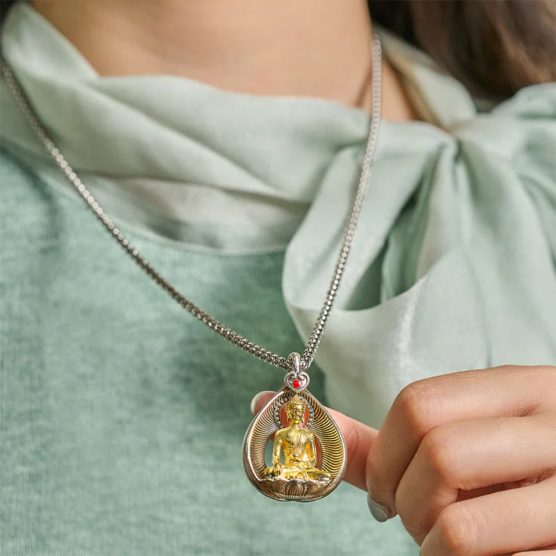 Collana con ciondolo portafortuna in argento placcato rame con catena a maglie, Buddha Stones Shakyamuni, Tara Verde e Pietre del Buddha - Image 14