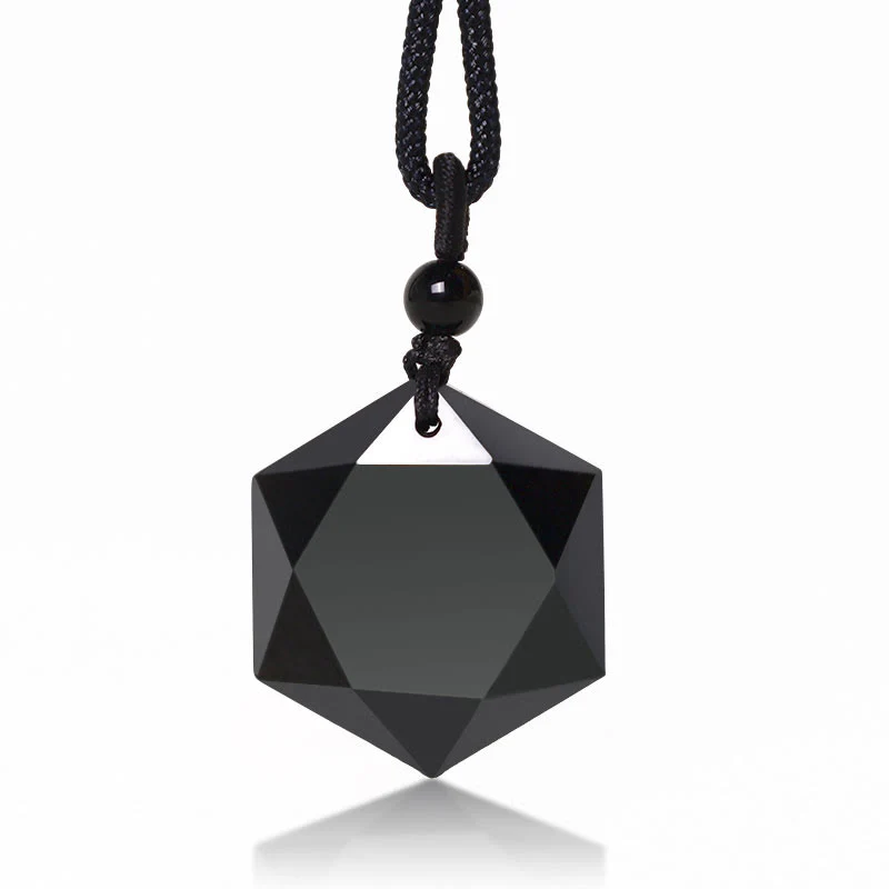 Collana con ciondolo purificatore con talismano in ossidiana nera