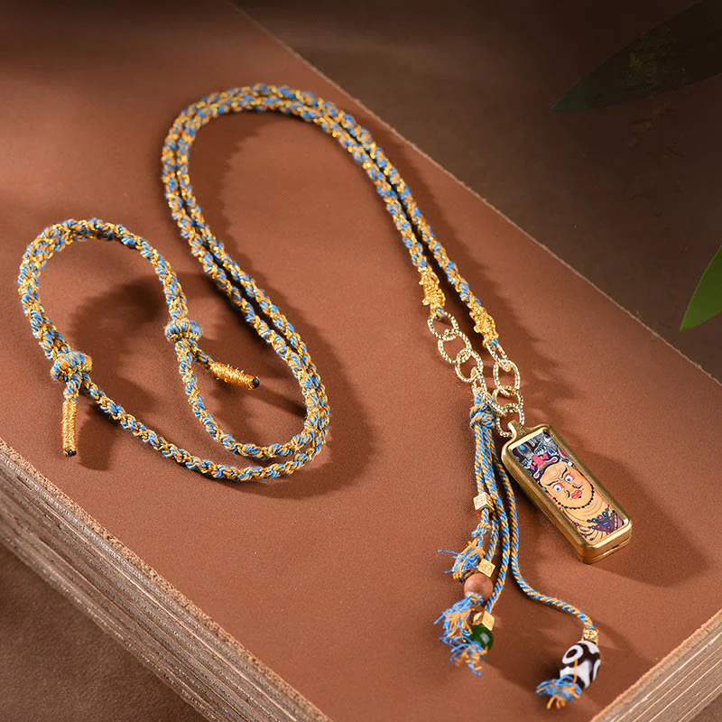 Collana con ciondolo "Thangka della ricchezza" in acciaio al titanio, simbolo del dio della ricchezza Buddha Stones in Tibet - Image 4