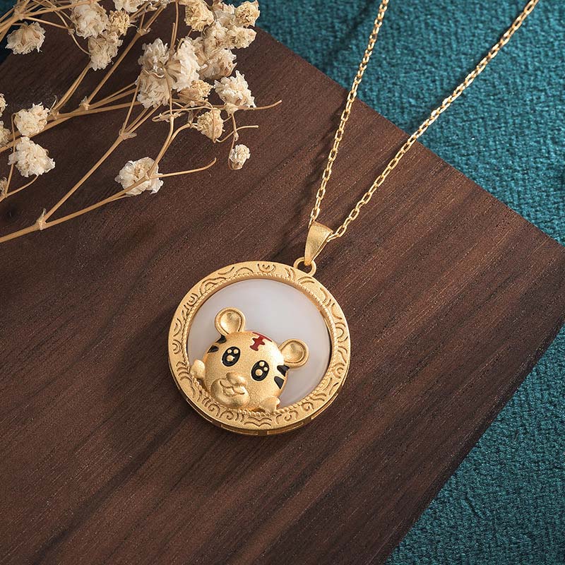 Collana di giada bianca della benedizione dell'anno della tigre - Image 3