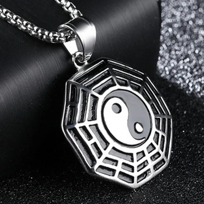 Collana pendente con motivo equilibrio in acciaio al titanio Bagua Yin Yang Buddha Stones - Image 13