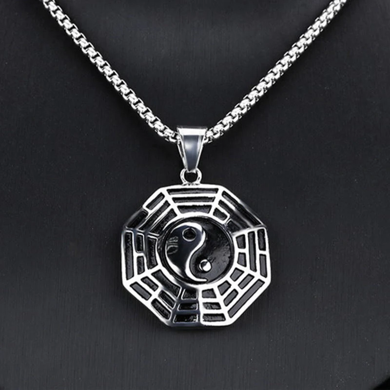 Collana pendente con motivo equilibrio in acciaio al titanio Bagua Yin Yang Buddha Stones - Image 15