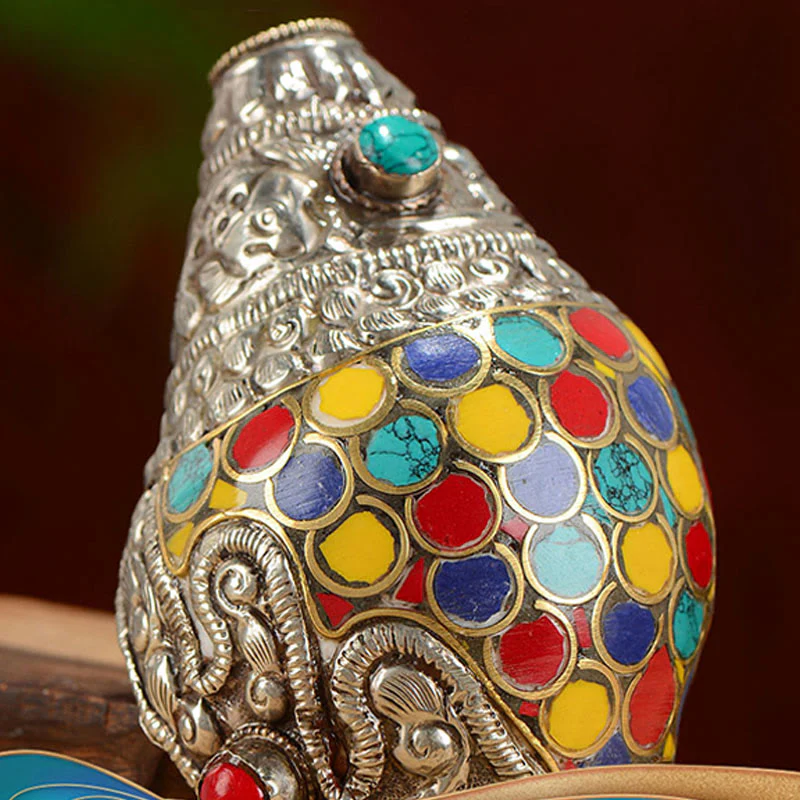 Decorazione per la casa fatta a mano in conchiglia naturale Shankha colorata tibetana, conchiglia di mare, ricchezza - Image 9