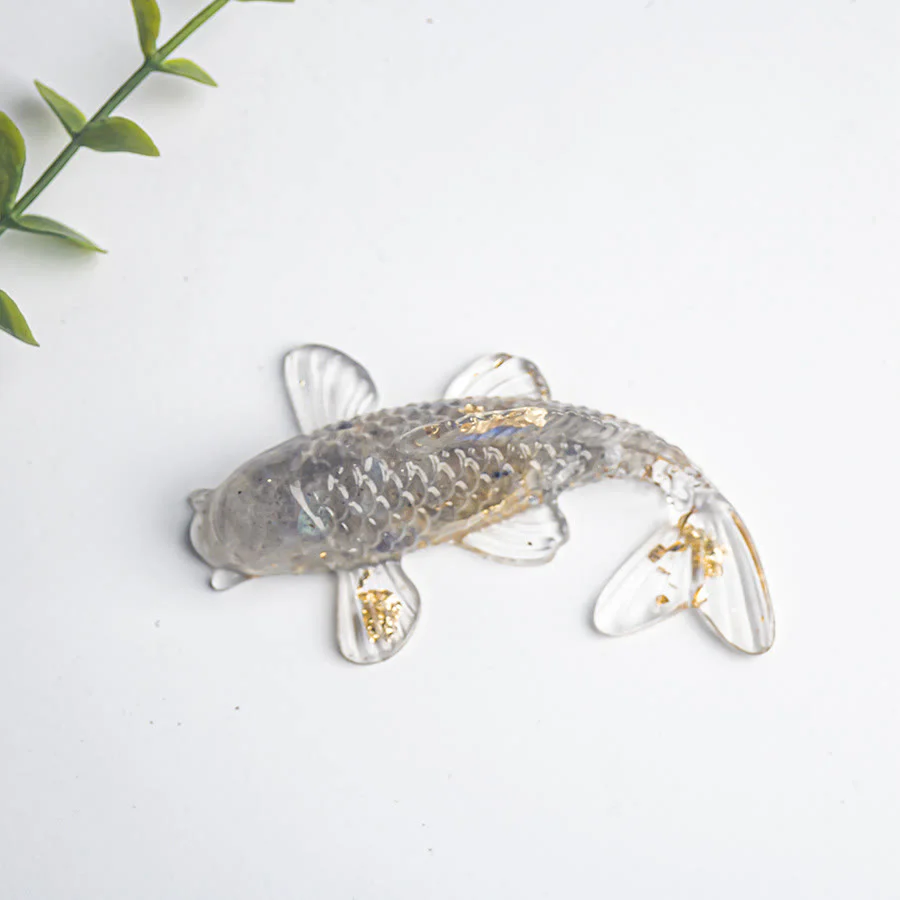 Decorazione portafortuna in resina epossidica con schegge di cristallo di pesce koi Buddha Stones - Image 15