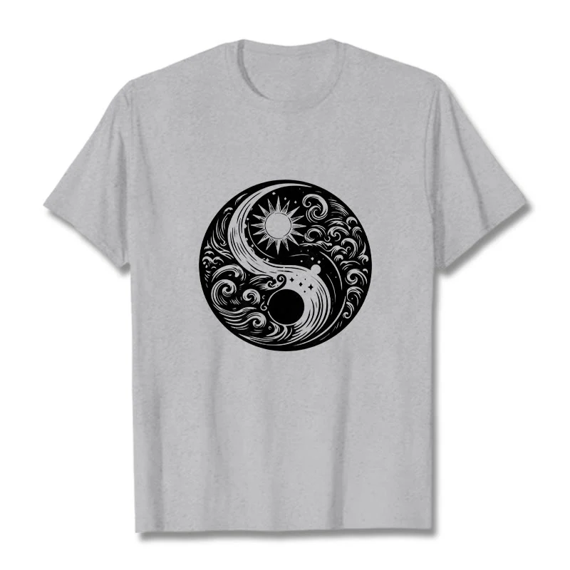 Maglietta in cotone con motivo Buddha Stones, sole, luna, onde e Yin Yang - Image 20
