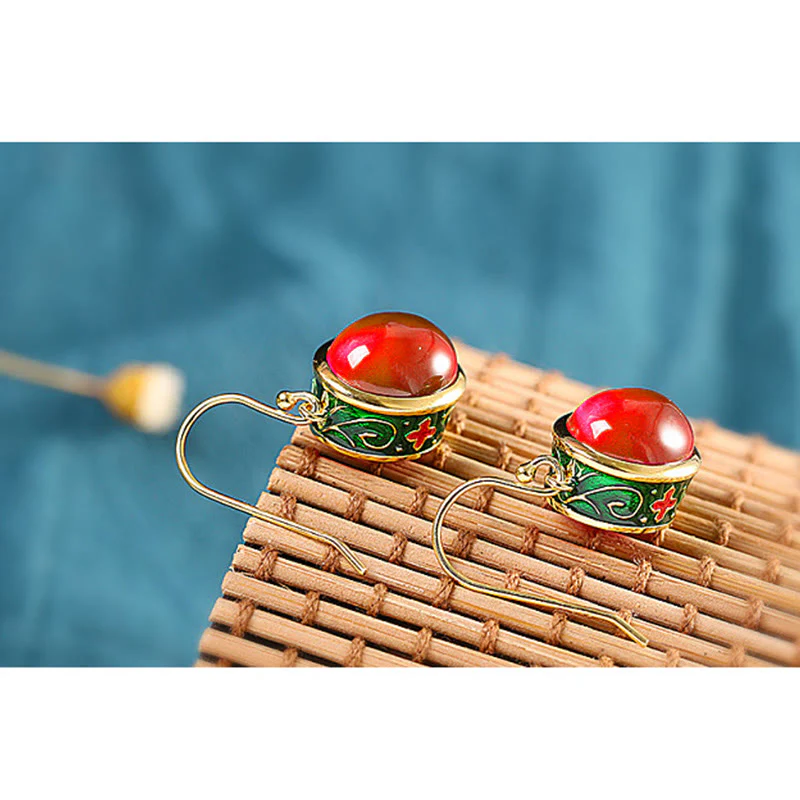 Orecchini pendenti rotondi con gancio in corindone rosso Buddha Stones Confidence - Image 9